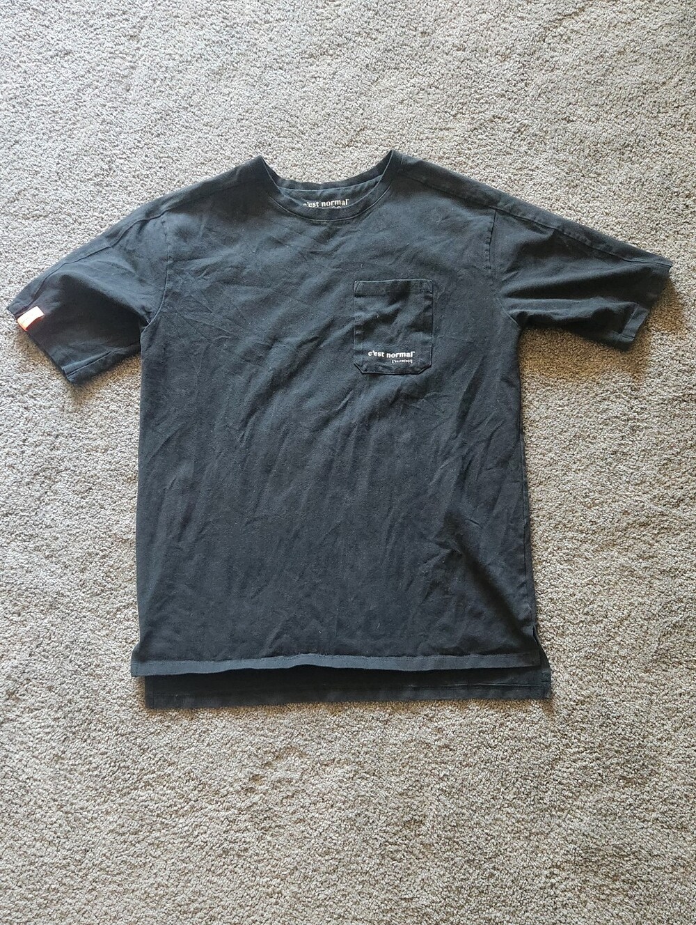 c'est normal Black Chest Pocket Short Sleeve Tee